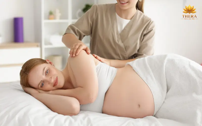 Massage cổ vai gáy cho bà bầu hỗ trợ giảm stress