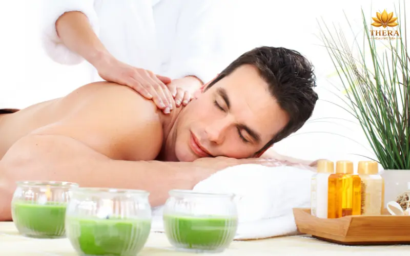 Massage trị liệu đau lưng giúp tăng tuần hoàn máu