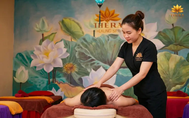 Trị liệu cổ vai gáy tại Thera Healing Spa